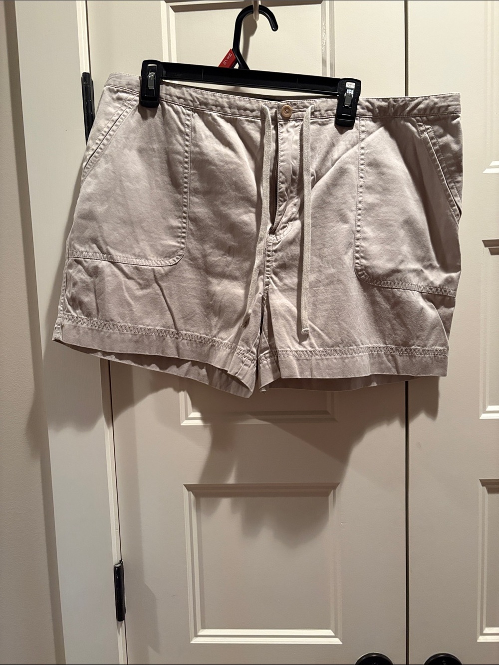 Eddie Bauer Women’s Casual Drawstring Shorts - Light Beige size 18